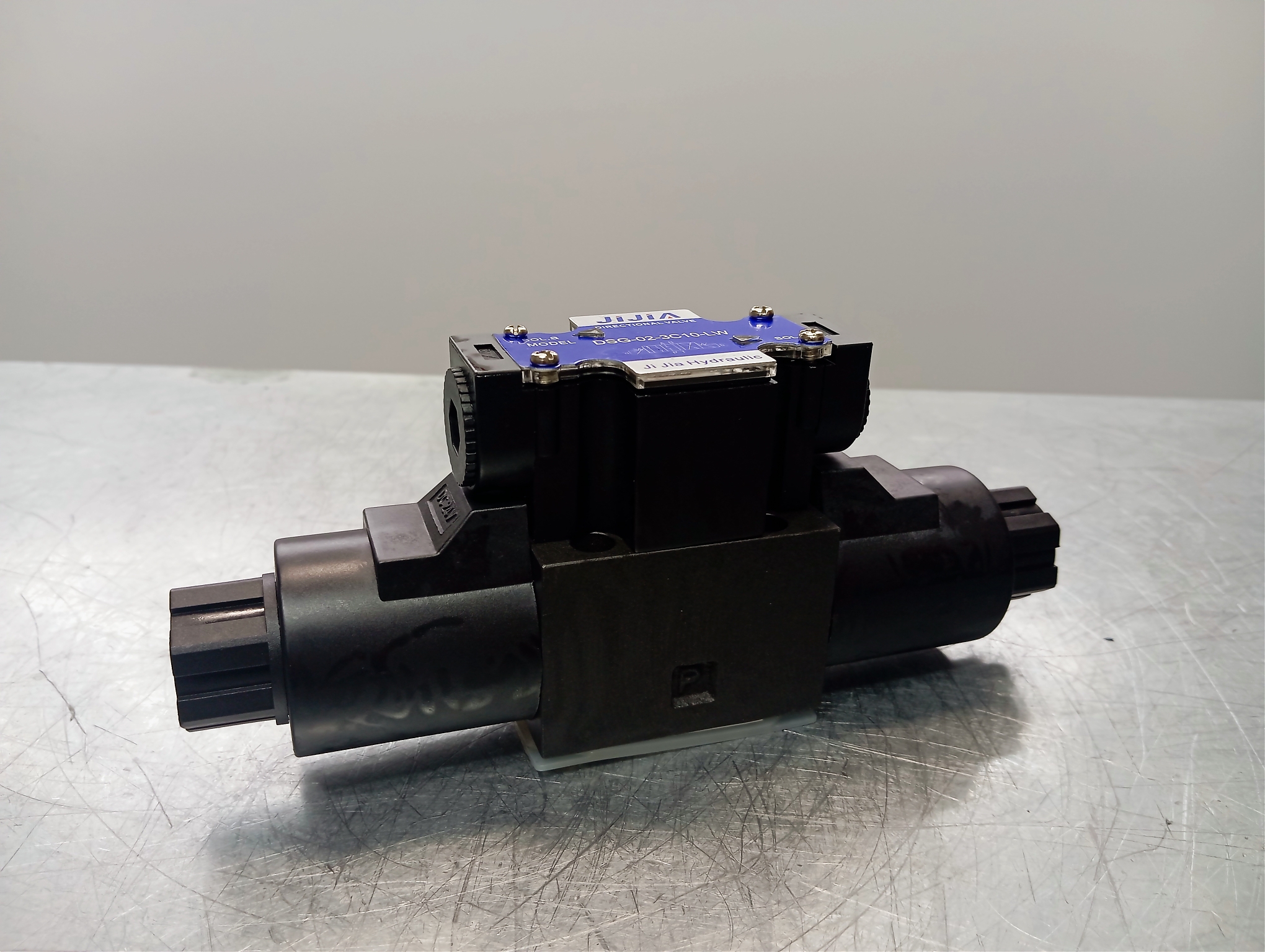 Гидрораспределитель ВЕ 6 134 Г24 (DSG-02--3C10-LW-D 24v)