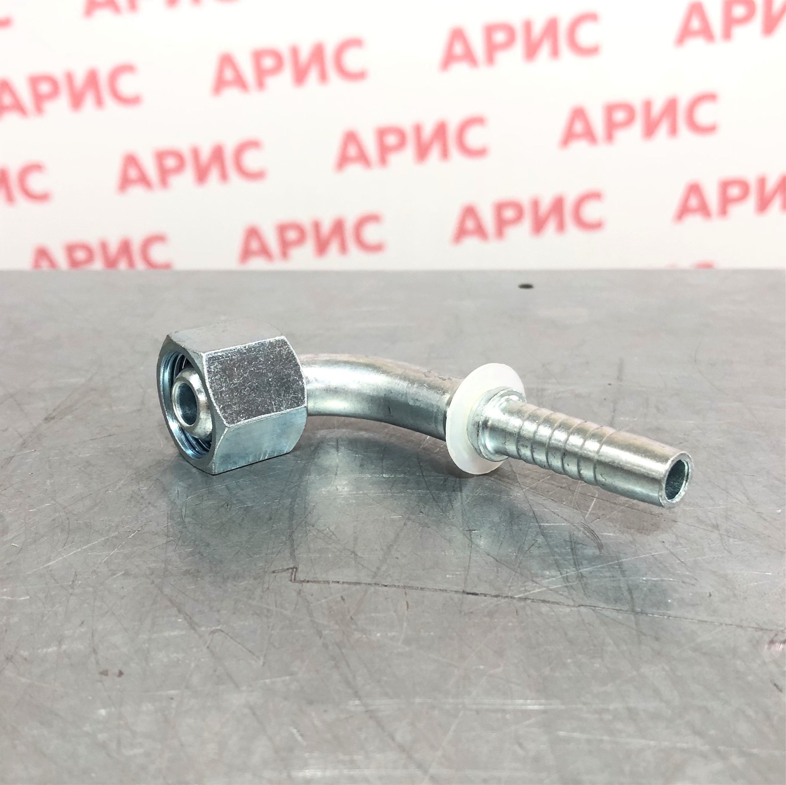 Фитинг DN 10 DK 20х1,5 (90)(Г)