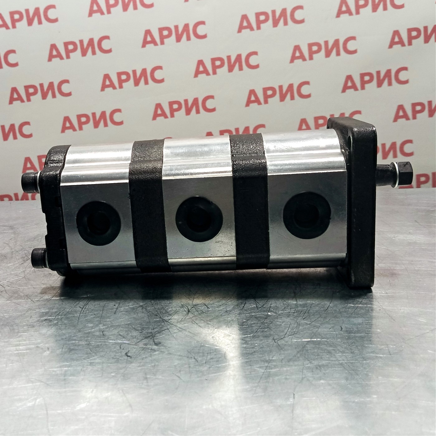 Насос шестеренный BHP2/2/2-BO-D-6/4/4-T0-L1/L0/L0-E/E